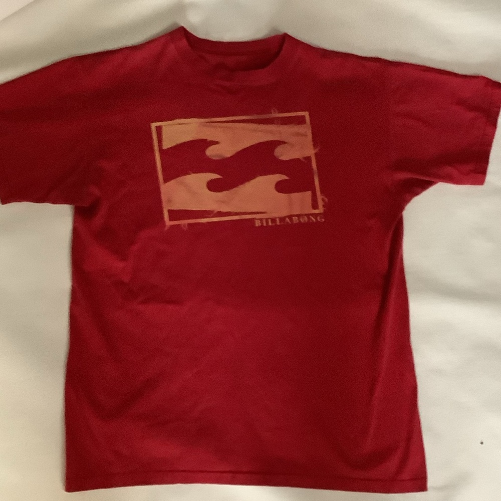Billabong Red Graphic Tee